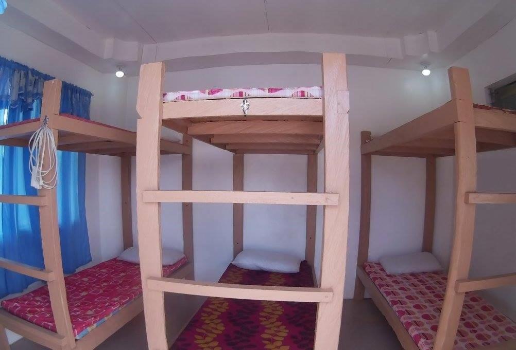 Cronin Residence Resort Oslob Bagian luar foto