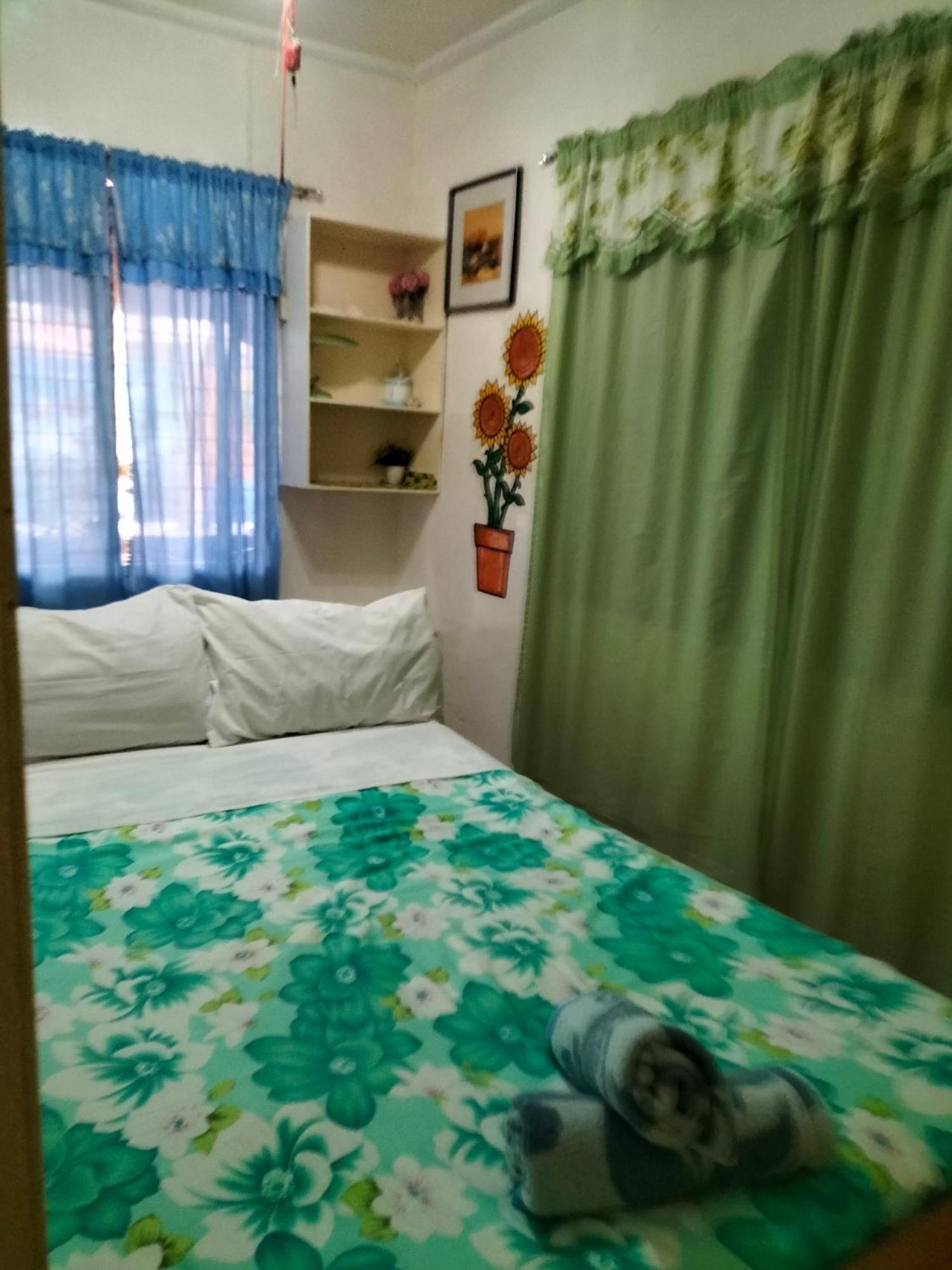Cronin Residence Resort Oslob Bagian luar foto