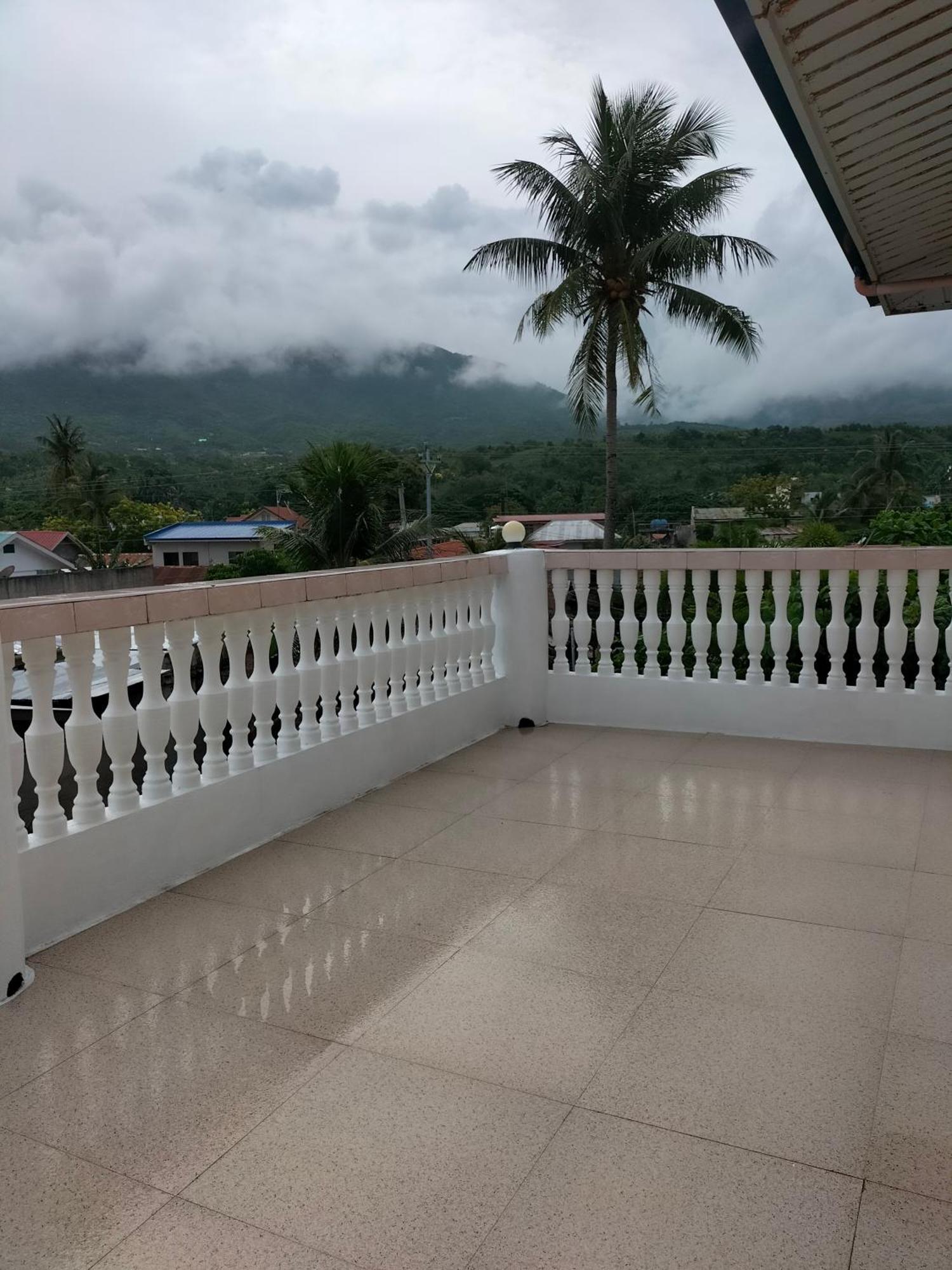 Cronin Residence Resort Oslob Bagian luar foto