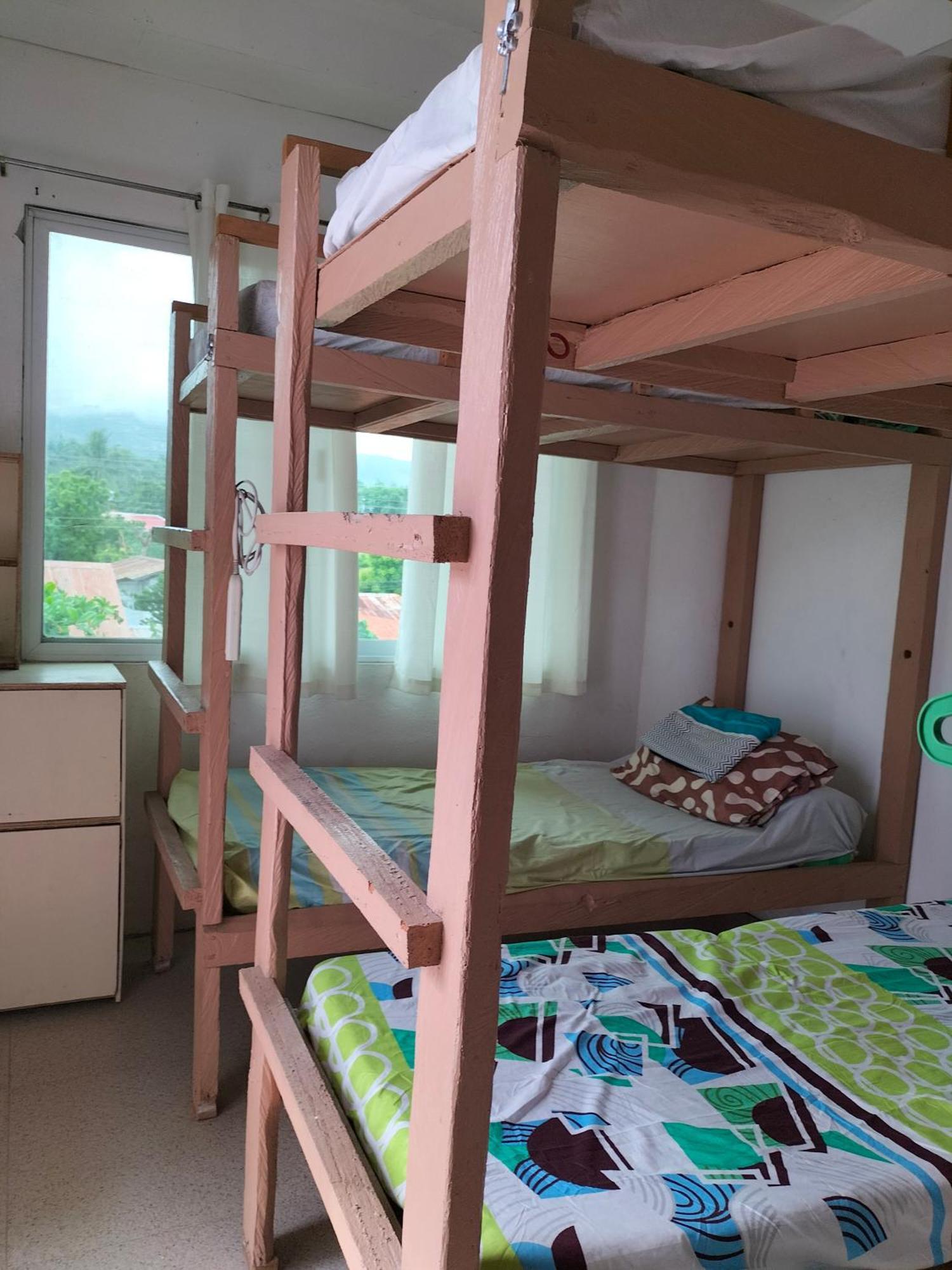 Cronin Residence Resort Oslob Bagian luar foto