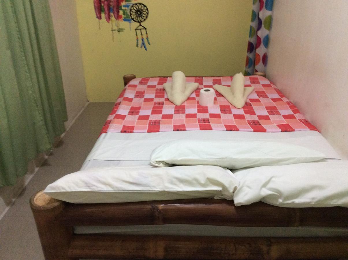 Cronin Residence Resort Oslob Bagian luar foto