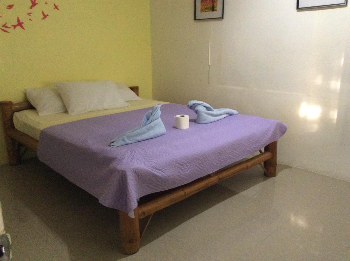 Cronin Residence Resort Oslob Bagian luar foto