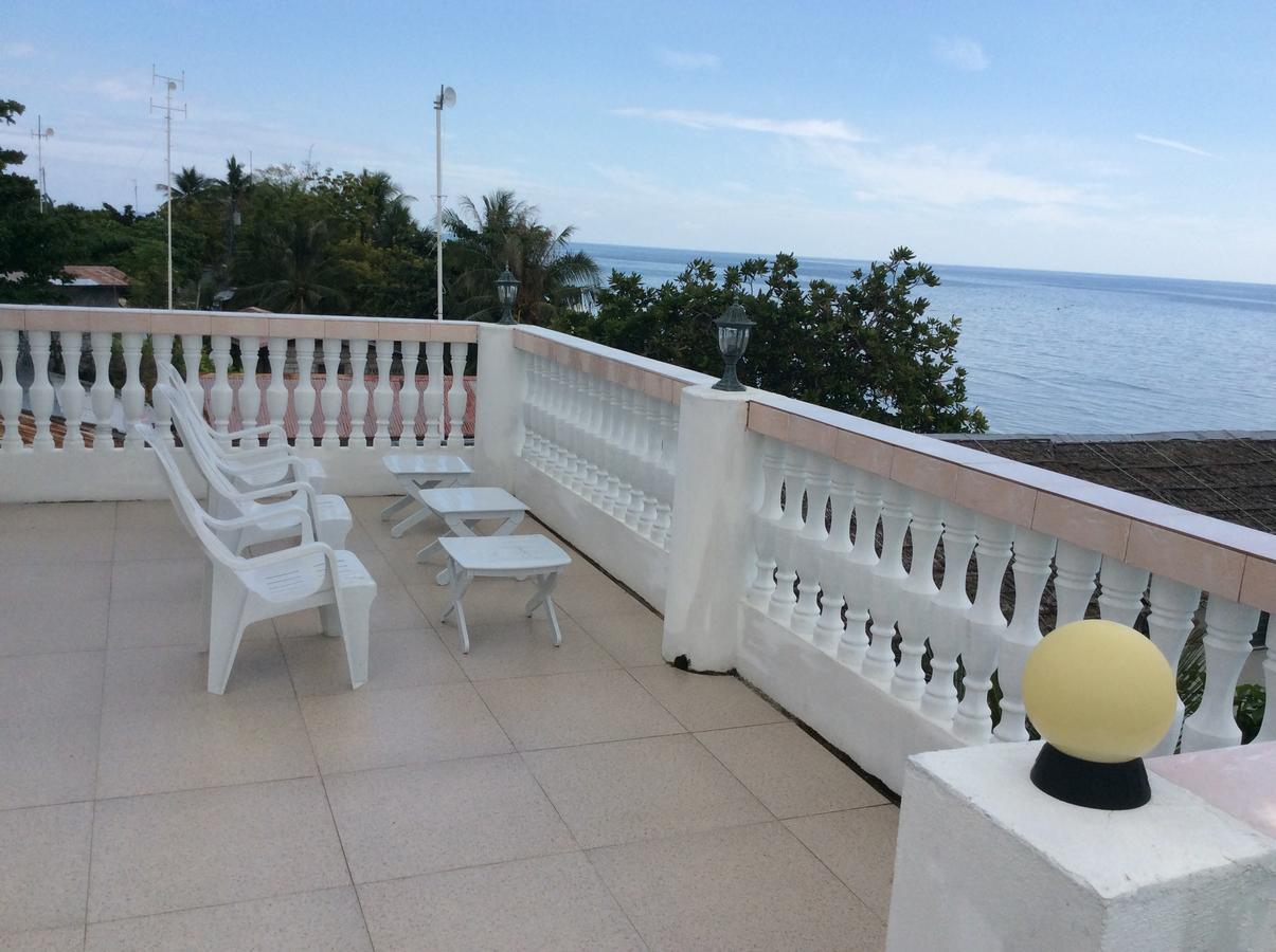 Cronin Residence Resort Oslob Bagian luar foto